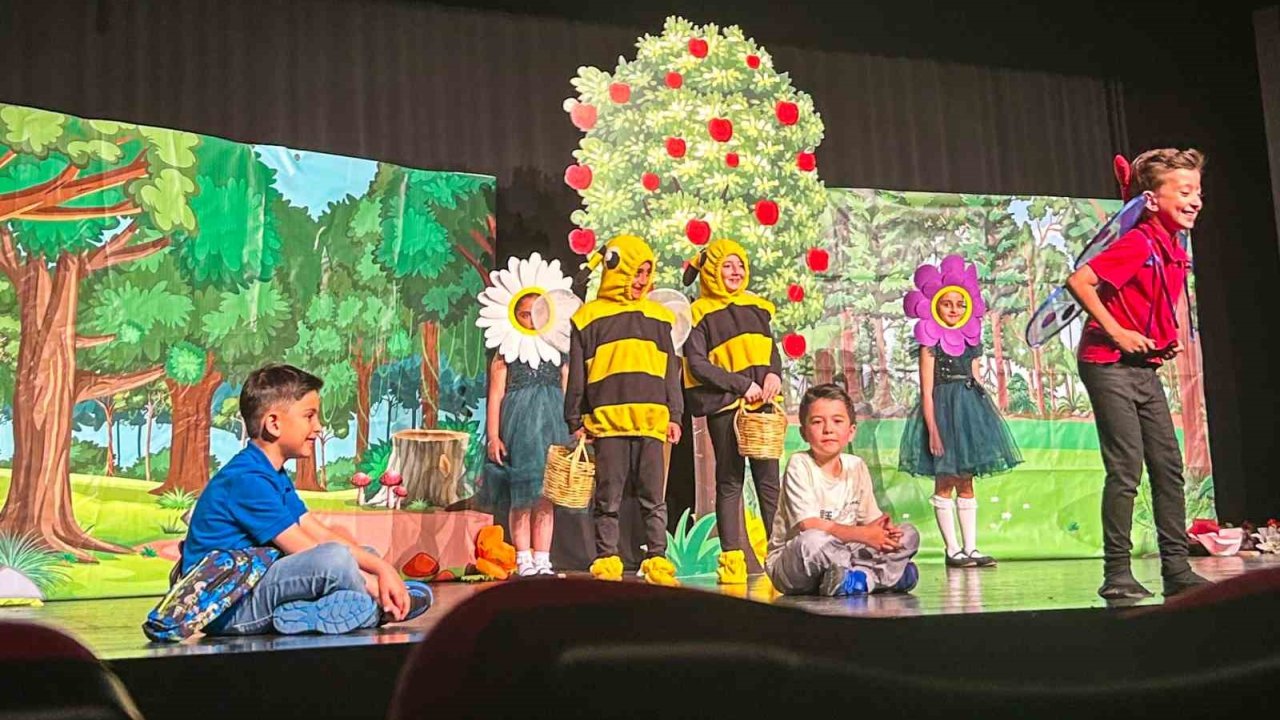 Miniklerden Büyük Mesaj: