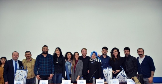 Film yönetmeni ve oyuncular öğrencilerle buluştu