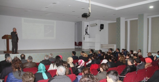 Özler: “Halep’te insanlık katlediliyor”