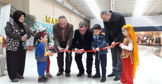 Bozüyük’te “Geçmişten Günümüze Oyalarımız” el işi sergisi açıldı