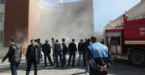 Belediye arşivinde yangın