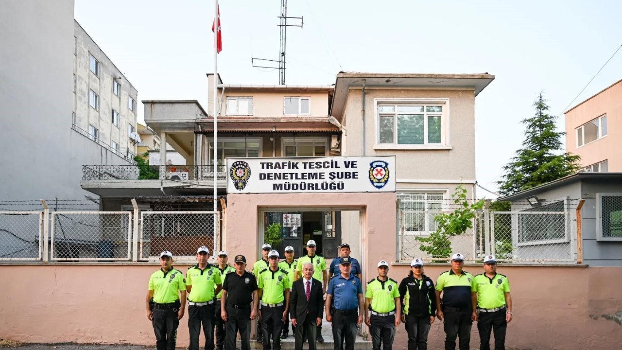 Kırklareli Valisi Turan, Bayram Öncesi Emniyet Mensupları İle Bir Araya Geldi