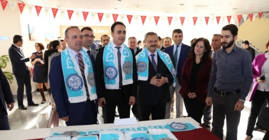 Burhaniye’de Sektörel İşbirliği Günleri üniversitelileri iş sahibi yaptı