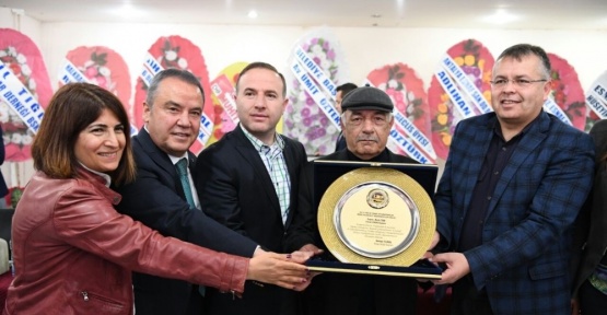 Başkan Böcek Elmalı’da