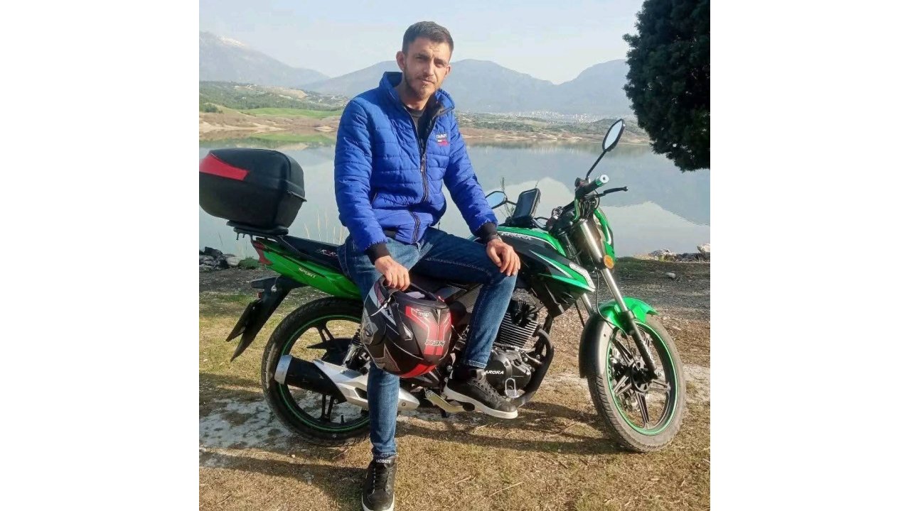 Bariyerlere Çarpan Genç Motosiklet Sürücüsü Hayatını Kaybetti