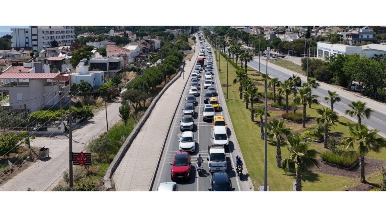 Kuşadası Kurban Bayramı’nda Tatilcilerin Akınına Uğradı