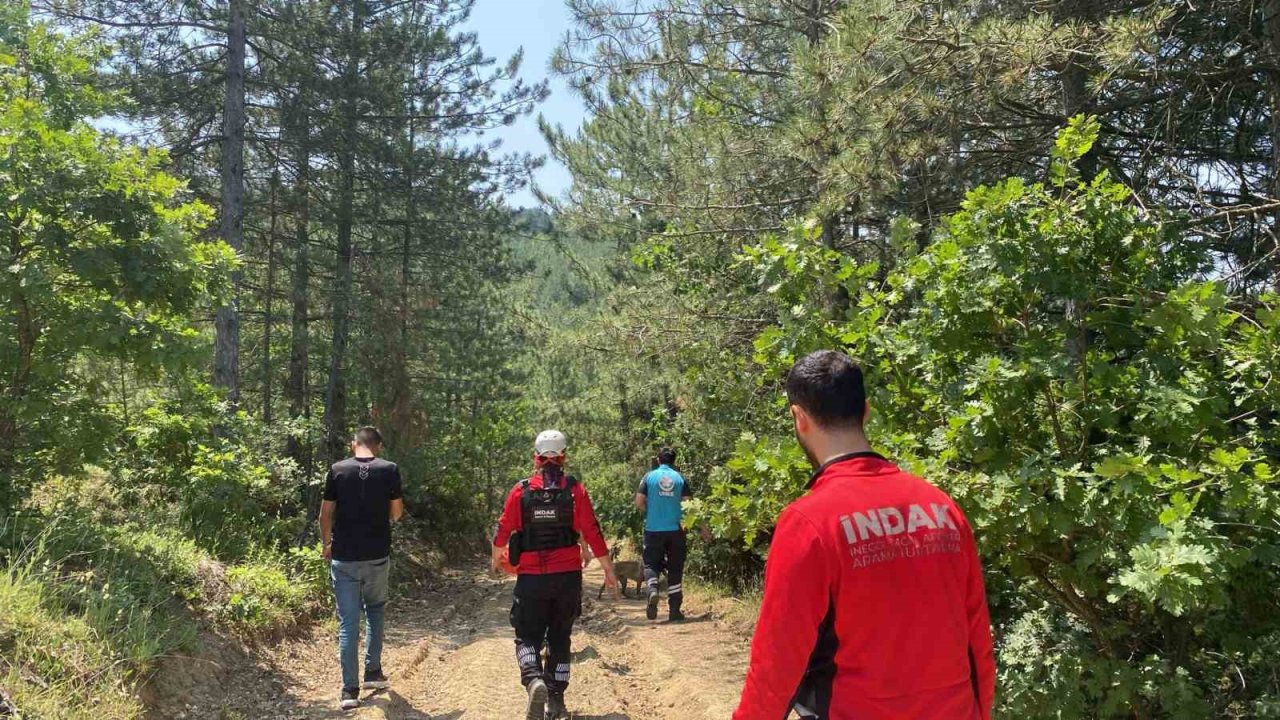 Bursa’da Kaybolan 14 Yaşındaki Burak Her Yerde Aranıyor