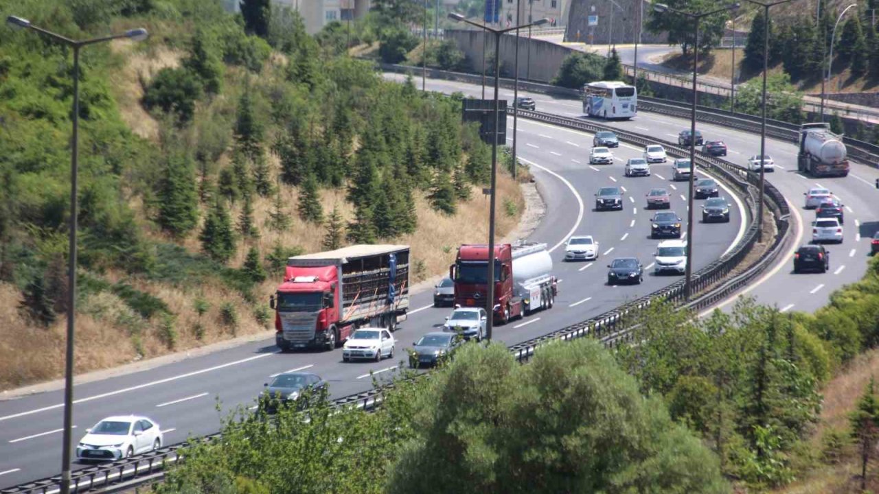 Bayram Tatili Dönüşünde Kocaeli’de Trafik Akıcı Seyrediyor