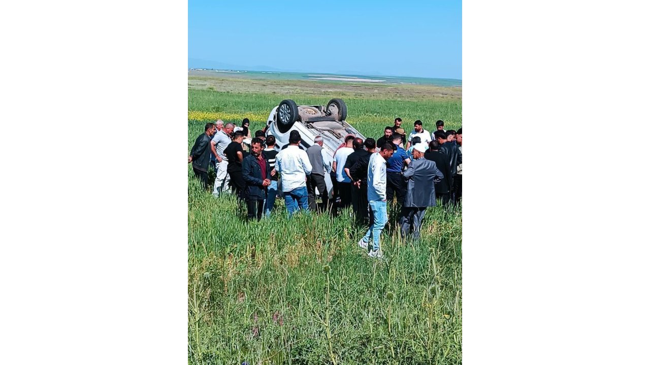 Muş’ta Takla Atan Hafif Ticari Araçtaki 3 Kişi Yaralandı