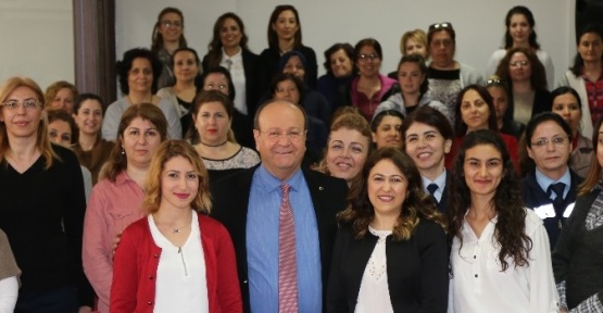 Başkan Özakcan’ın 8 Mart Dünya Kadınlar Günü mesajı