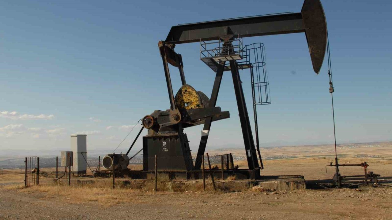 Brent Petrol, İsrail’in İran’a Saldırmasıyla Yükselişe Geçti