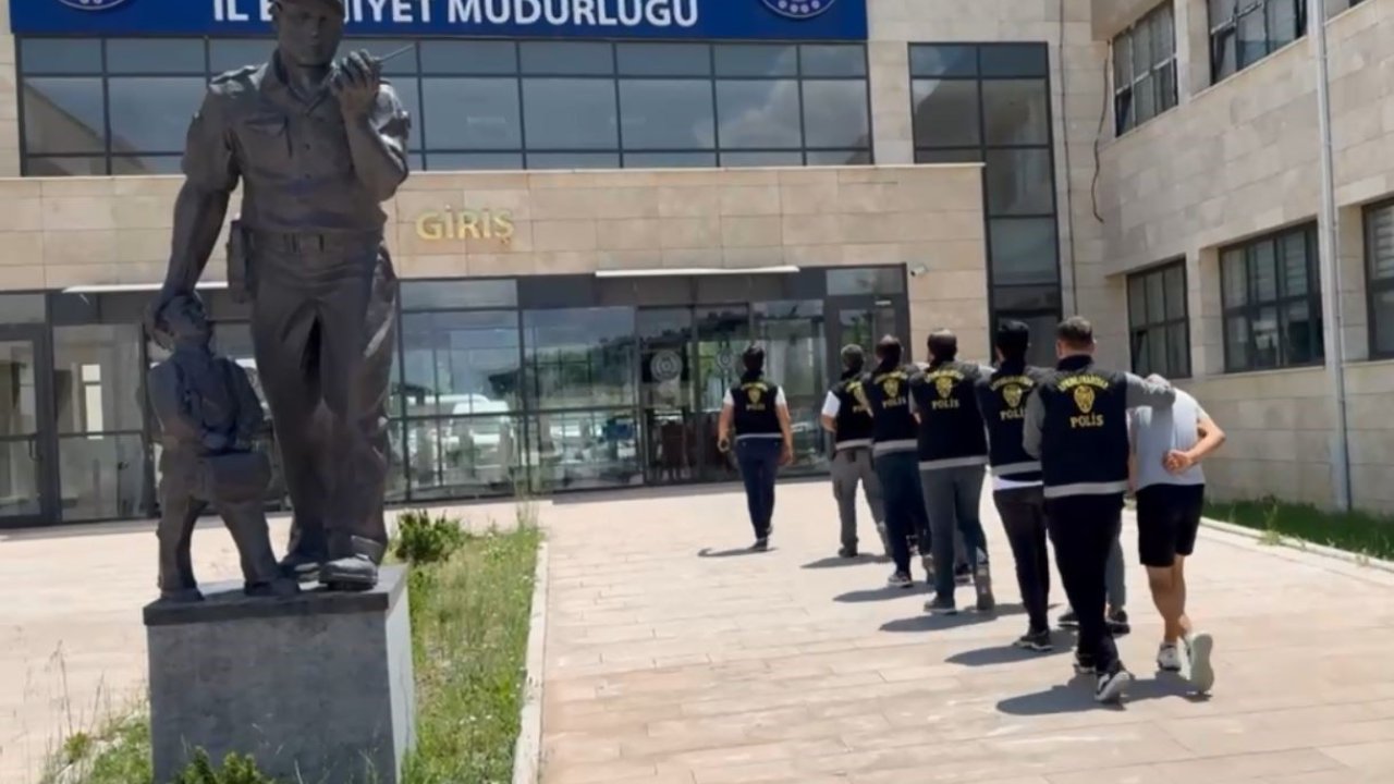 Travers Fabrikasından 250 Bin Tl’lik Bakır Kablo Ve Malzeme Çalan 5 Kişi Tutuklandı