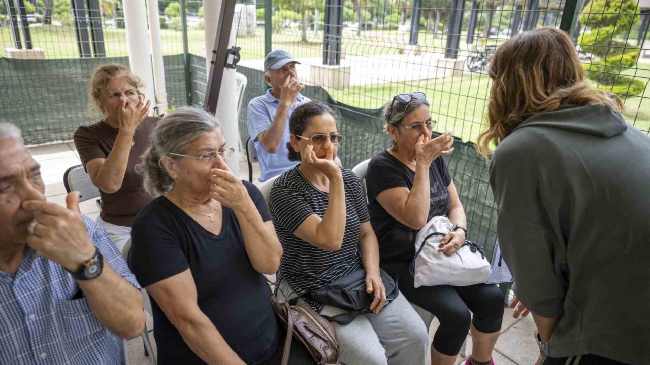 Mersin’de Yaşlılara Doğru Solunumun Önemi Anlatıldı