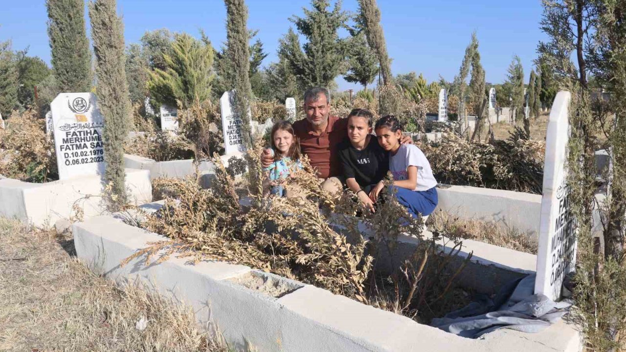 Depremde Eşini Ve 3 Evladını Kaybeden Baba, Enkazdan Kurtardığı 4 Evladına Hem Annelik Hem De Babalık Yaparak Hayata Tutunuyor