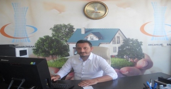 İş Adamı Akcan, kadınlar gününü kutladı