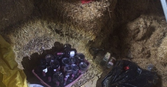 Adana’da kaçak içki ve sigara operasyonu