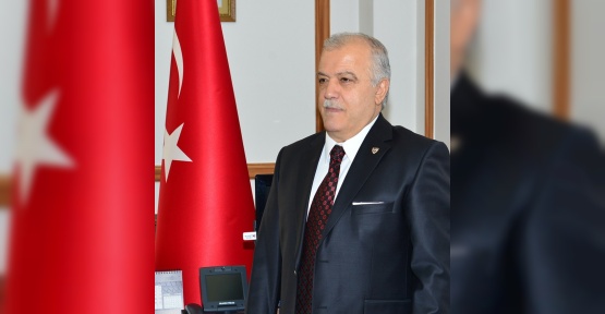 Vali Necati Şentürk: “Milli ve manevi değerlerin en önemli taşıyıcıları kadınlardır”