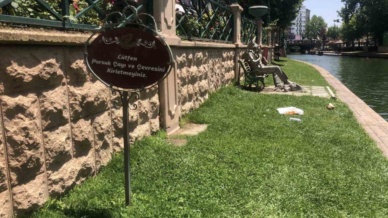 Uyarılar Duyarsızların Umurunda Değil