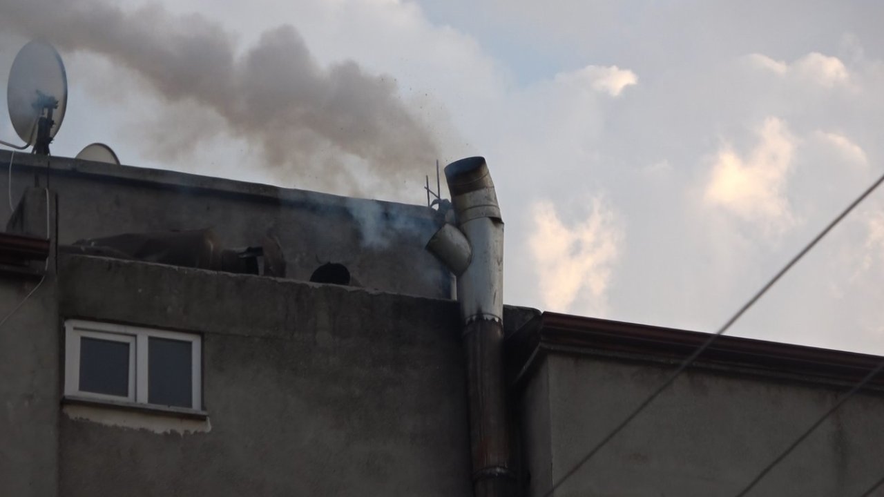 Bafra’da Fırın Bacasında Yangın Paniği