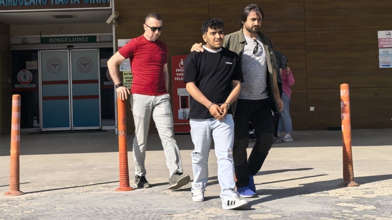 Arkadaşını Bıçaklayan Şüpheli Polis Ekiplerince Yakalandı