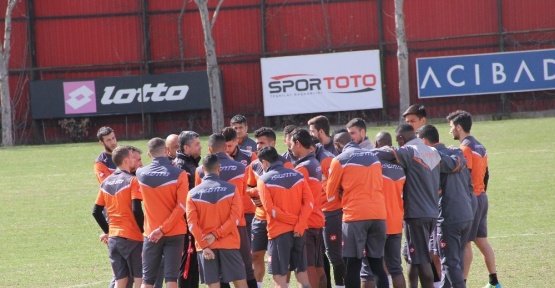 Adanaspor’da Kardemir Karabükspor hazırlıkları sürüyor