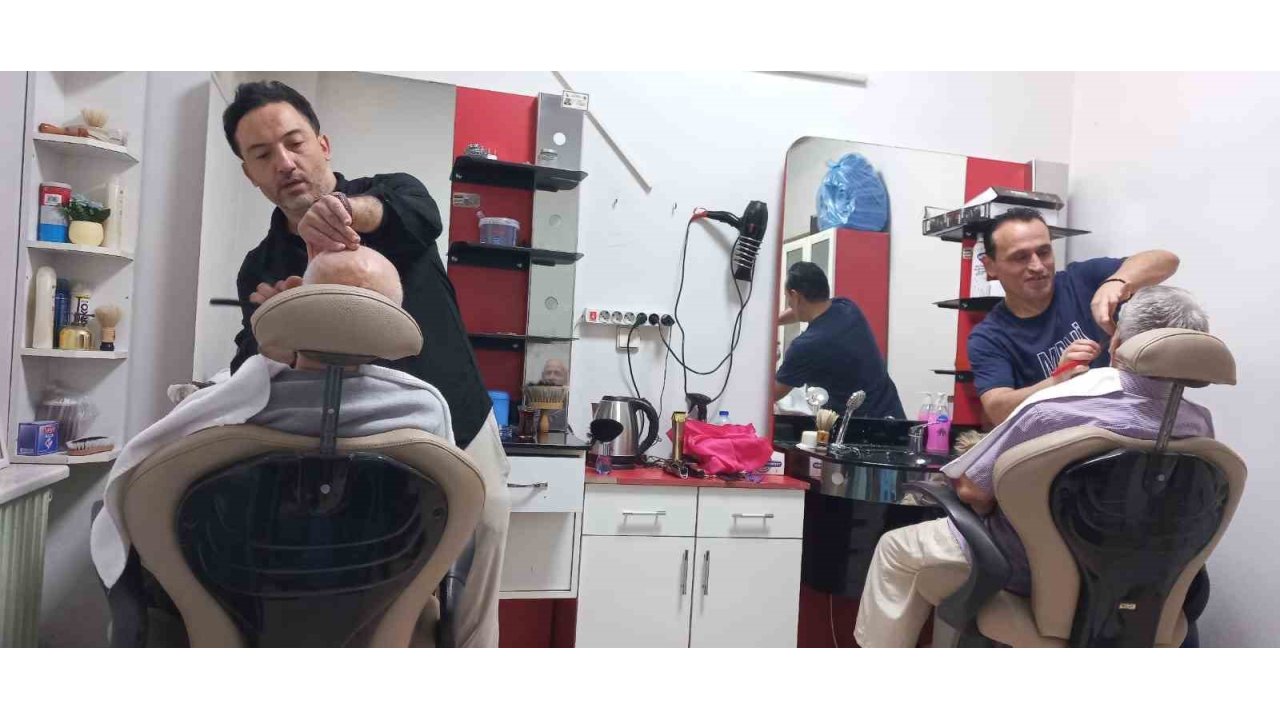 Berberler Odasından Huzuervinde Kalan Yaşlılara Ücretsiz Kişisel Bakım