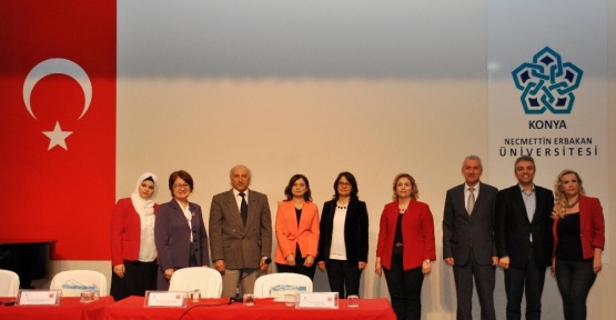 NEÜ’de “Geçmişten Günümüze Kadın” farklı açılardan bilimsel olarak anlatıldı