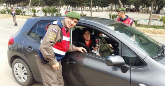 Kaş Jandarma da kadınları unutmadı