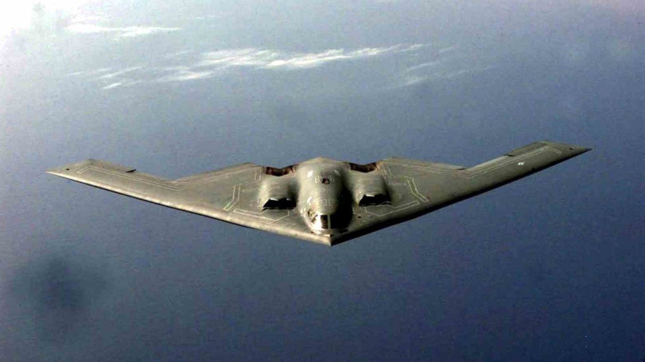Abd’nin B-2 Bombardıman Uçaklarını Guam Adası’na Taşıdığı İddiası