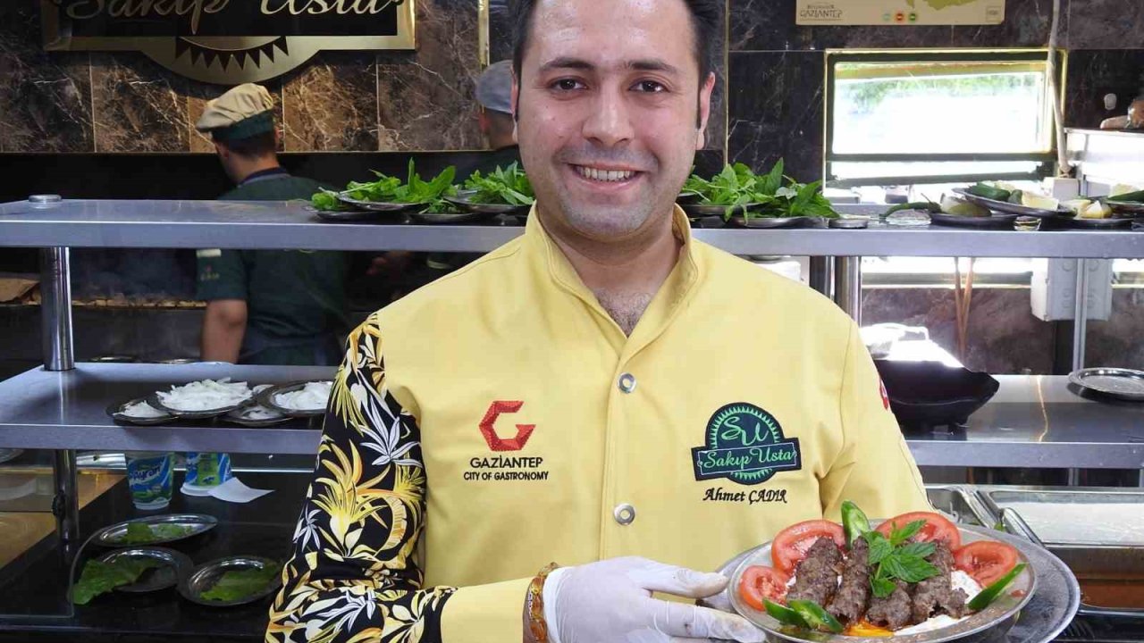 Gaziantep’te Yazın Vazgeçilmez Lezzeti Padişah Yemeği ’ali Nazik’