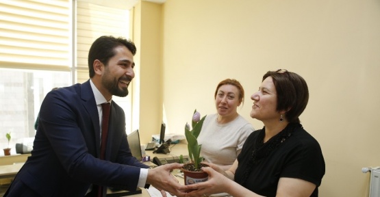 Gölbaşı Belediyesi çalışanların Kadınlar Günü’nü kutladı