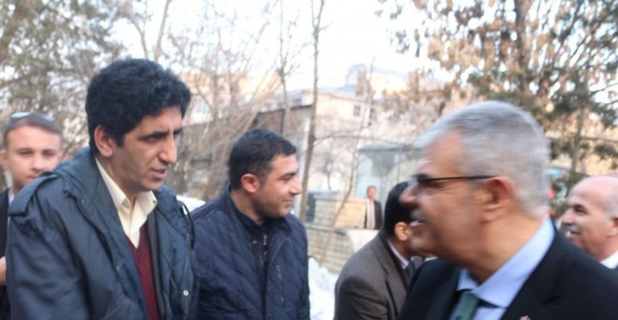 Başbakan Yardımcısı Kaynak, STK temsilcileriyle bir araya geldi