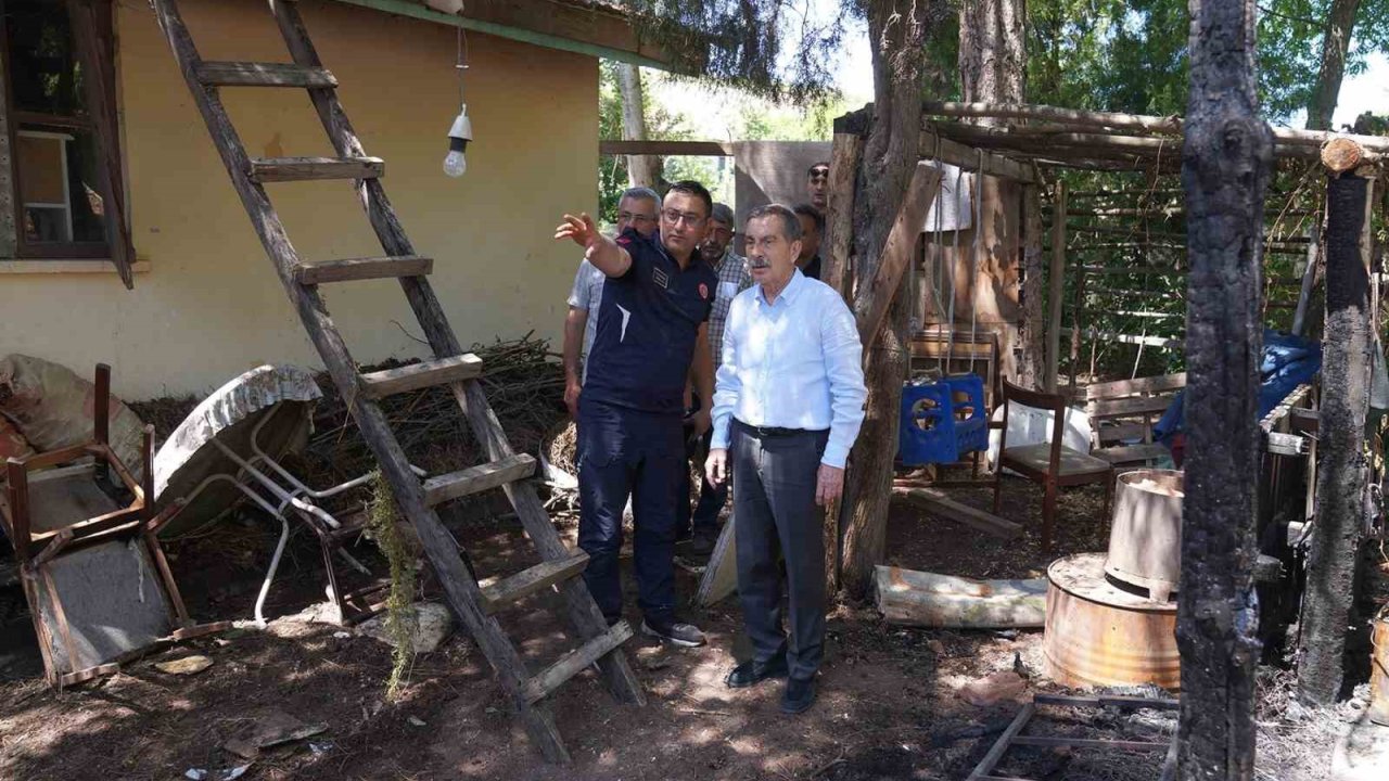 Başkan Ataç Yanan Evlerde İncelemelerde Bulundu