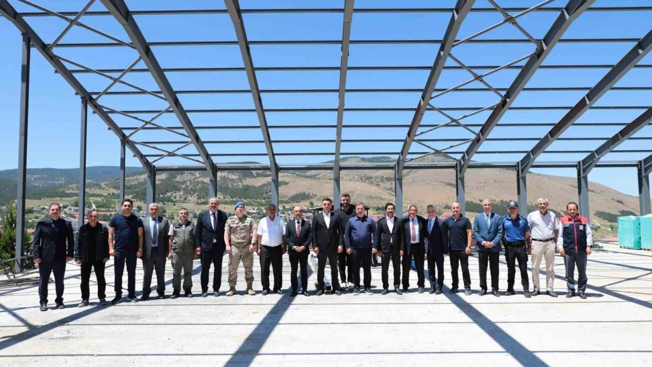 Vali Aydoğdu, Refahiye’de