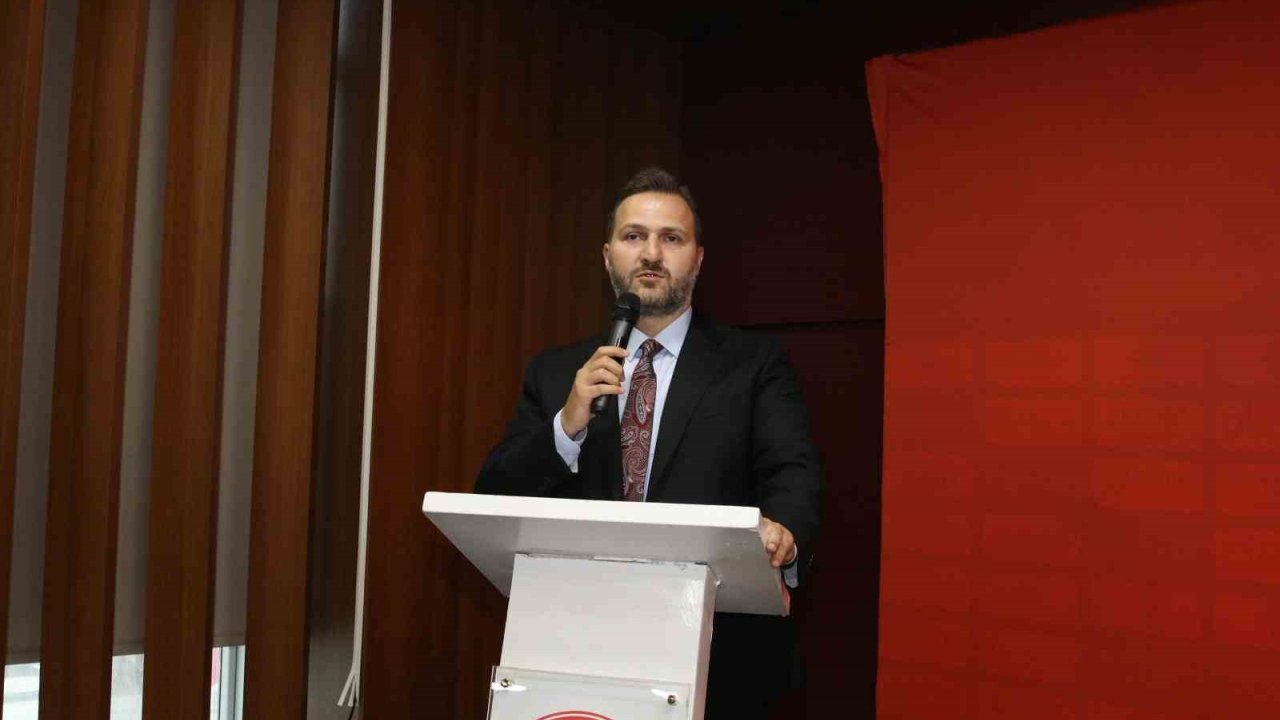 Ümraniyespor’da Ömür Aydın Yeniden Başkan