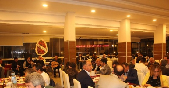 Kuşadası Esnafspor dayanışma yemeğinde buluştu