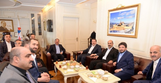 Sendika başkanlarından Prof. Dr. Karabulut’a ziyaret