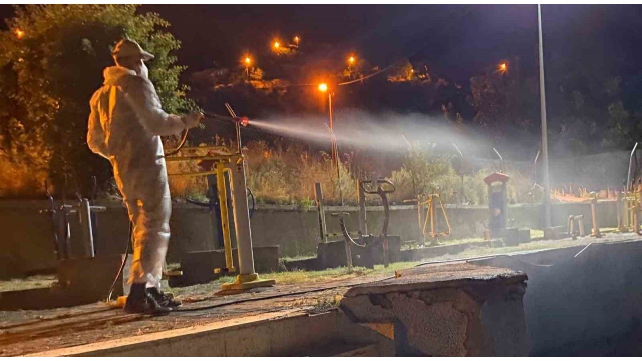 Tunceli’de Kene Ve Zararlı Parazitlere Karşı Etkin Mücadele Sürüyor