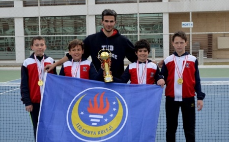 Tenis’de TED Konya Koleji Farkı