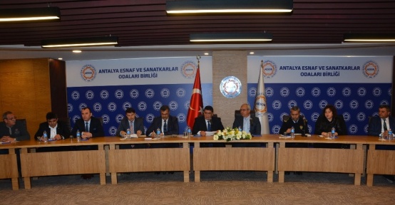 Muratpaşa Kaymakam Arısoy, Oda başkanlarıyla buluştu