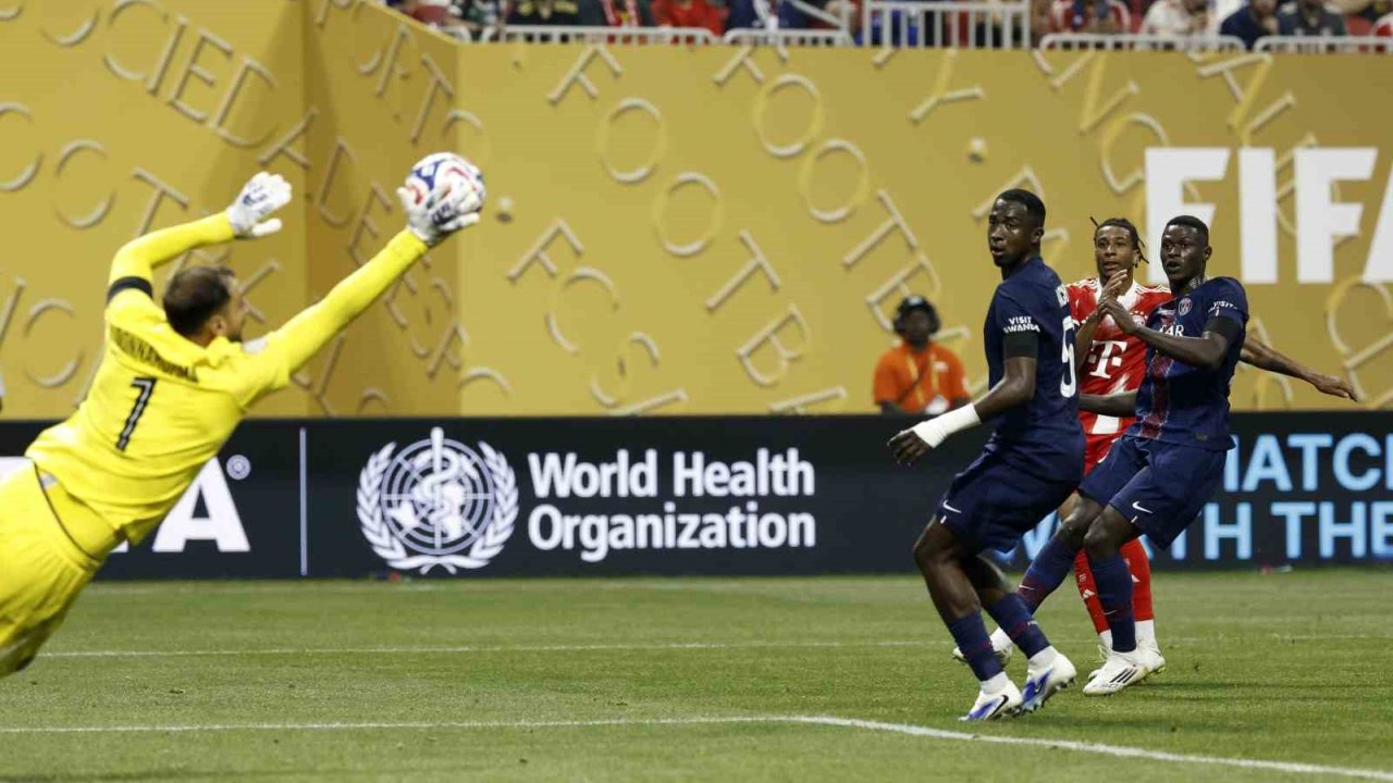 Paris Saint-germain Yarı Finalde