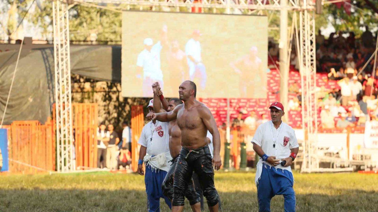 Kırkpınar’da Çeyrek Finalistler Belli Oldu