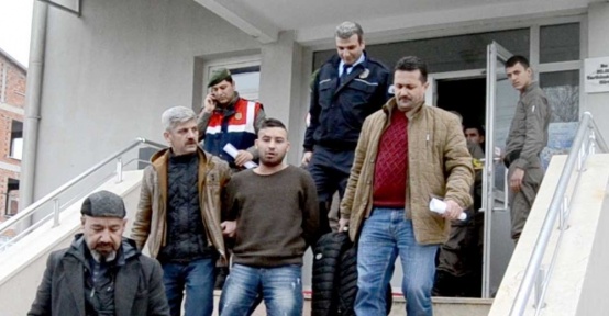 Çaldığı arabayla kaza yapınca diğer suçları da ortaya çıktı