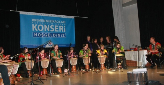 Down sendromlu ve otizmli gençlerden muhteşem konser