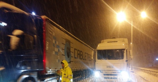 Çorum-Samsun karayolu trafiğe kapandı