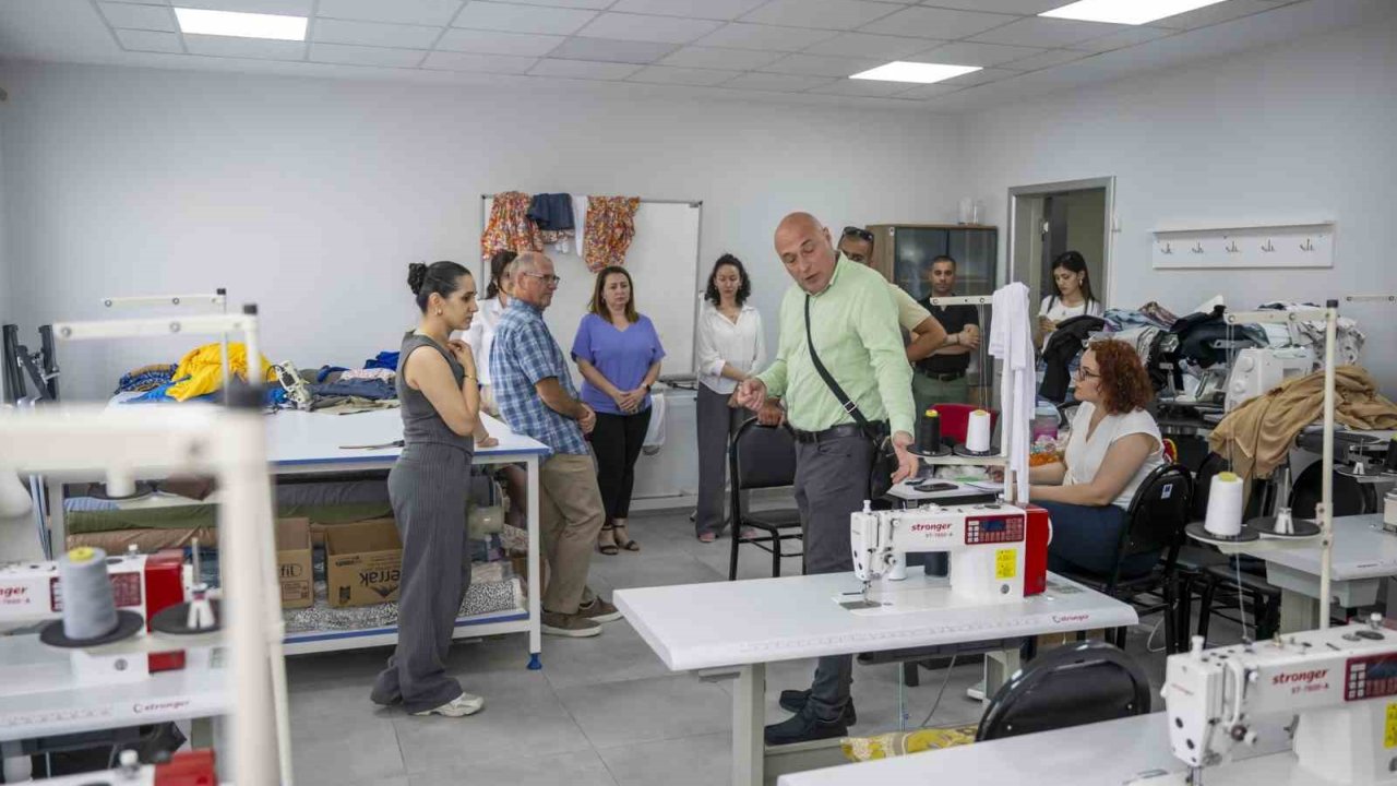 Ab Heyeti, Halkkent Sosyal Girişimcilik Merkezinde İncelemelerde Bulundu