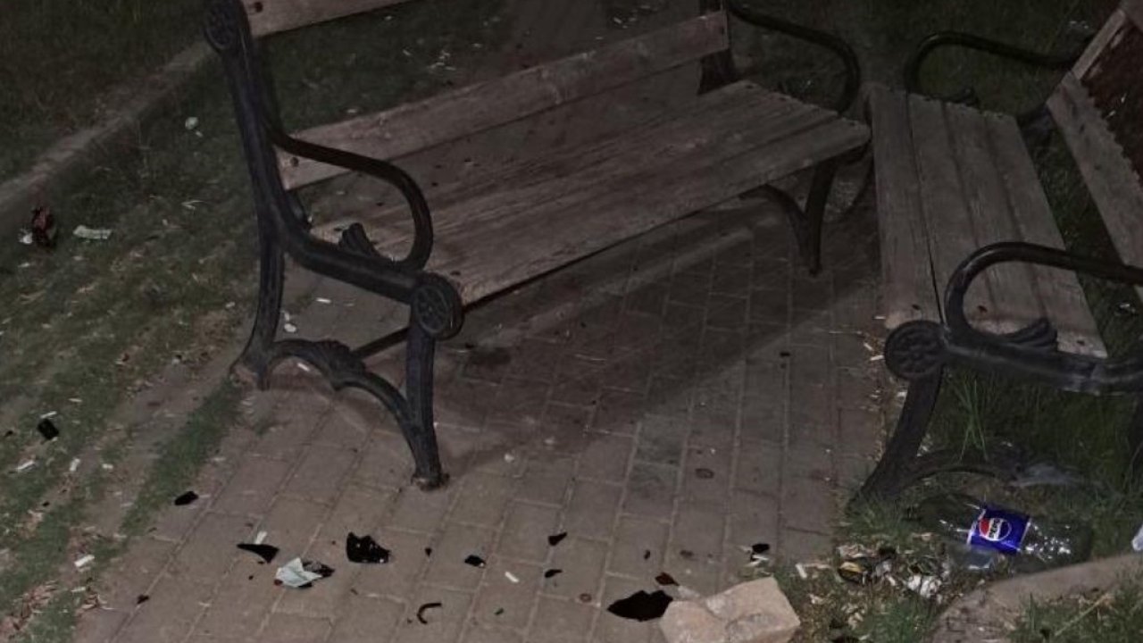 Tavşanlı’da Çocuk Parkı Tehlike Saçıyor