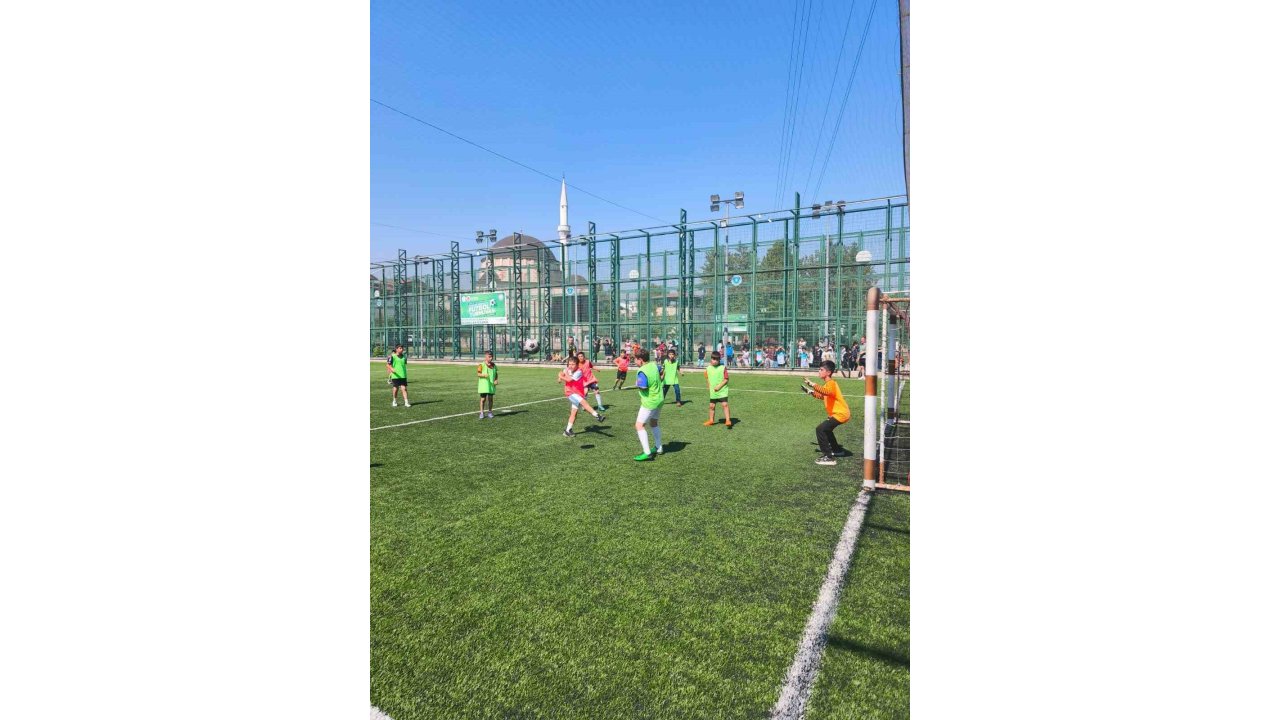 Kuran Kursları Arası Futbol Turnuvası Başladı