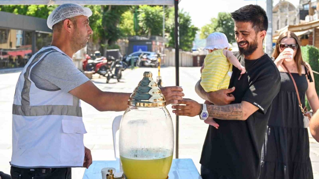 Beşiktaş’ta Sıcak Havalara Karşı Serinleme Noktaları Kuruldu