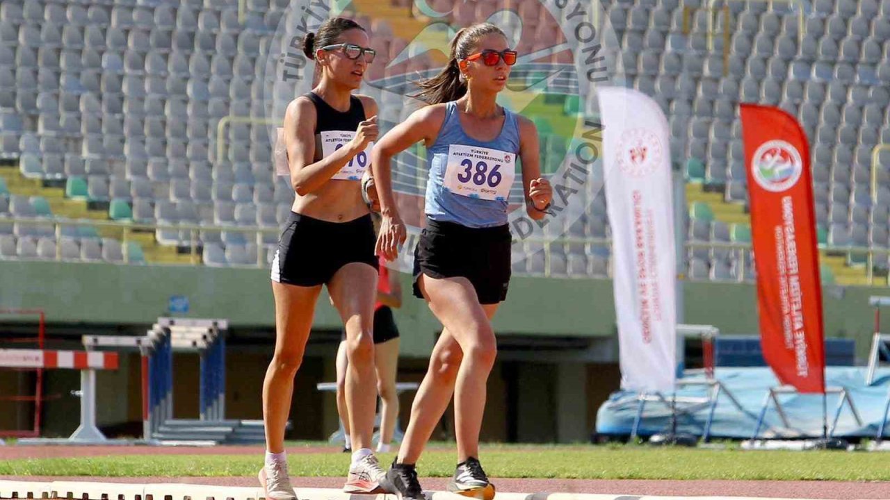 Odunpazarıspor’dan Çifte Şampiyona Başarısı